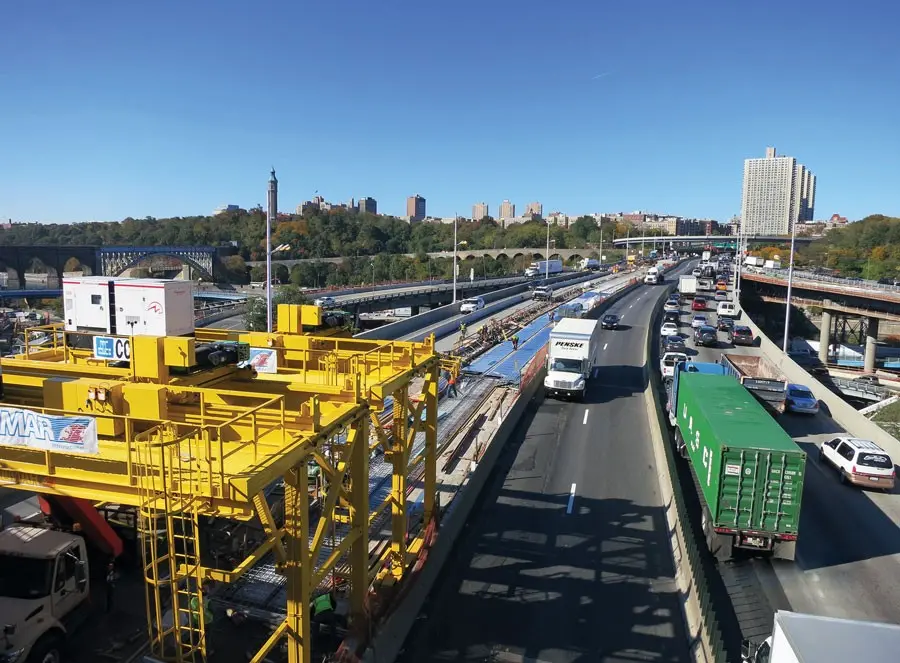 包含风云突变圣安东尼奥马刺今晚状态回暖；欧联版图或变；质疑声仍在；团队化学反应显著的词条