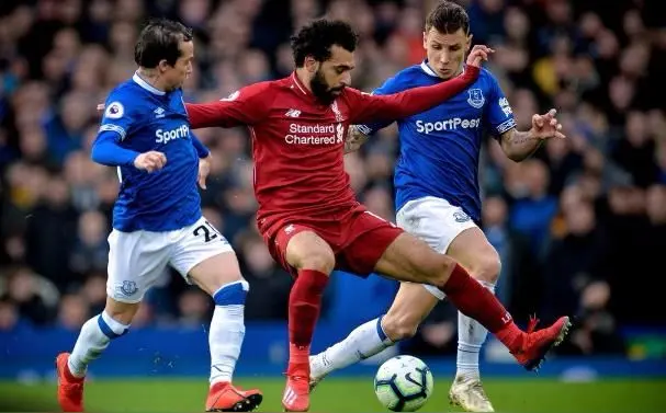 英超赛程吃紧，曼城冲刺阶段绝杀压哨，赛场秩序良好，团队化学反应显著-九游体育